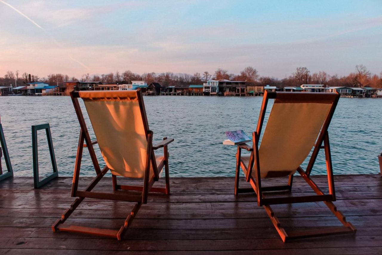 River House Velero
